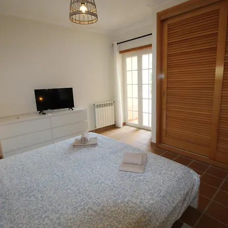 Casa Del Rey Apartment *